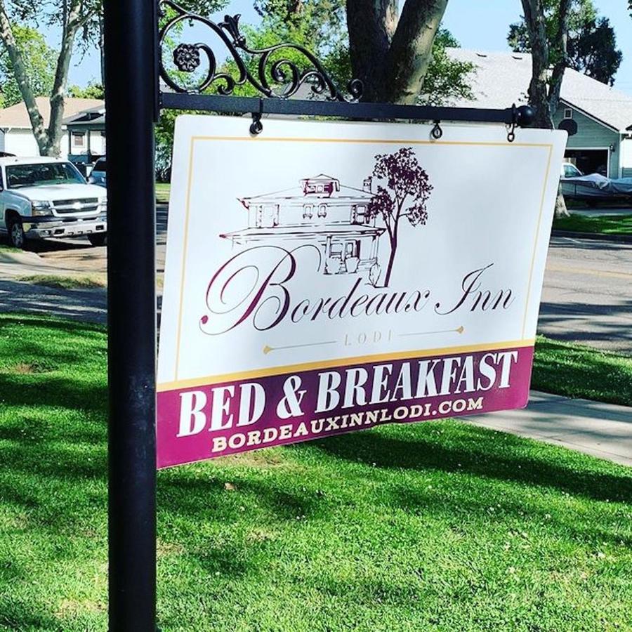 Bordeaux Bed & Breakfast 3*